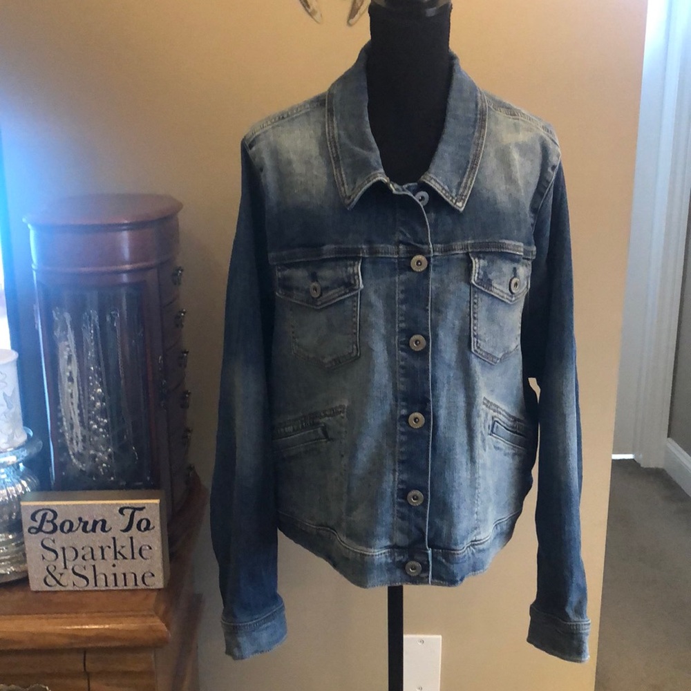 Torrid Jean Jacket/NWT